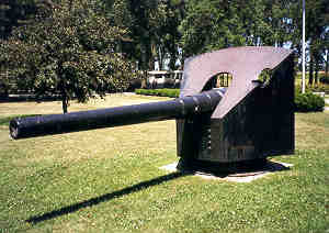 A current picture of the Infanta Maria Teresa's gun in Ottumwa, Iowa