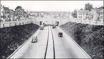 Early freeway in Newton, Mass., circa 1935, showing access control.