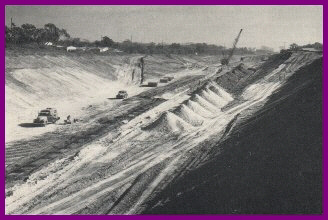 cut_uc_&_storm_drain_construction.jpg (32164 bytes)