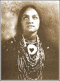 Iroquois girl